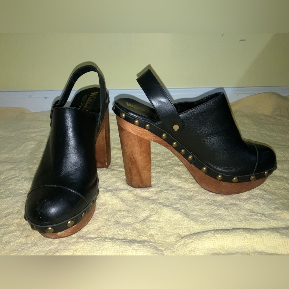 Jeffrey Campbell Black Leather Wood-Platform Clogs